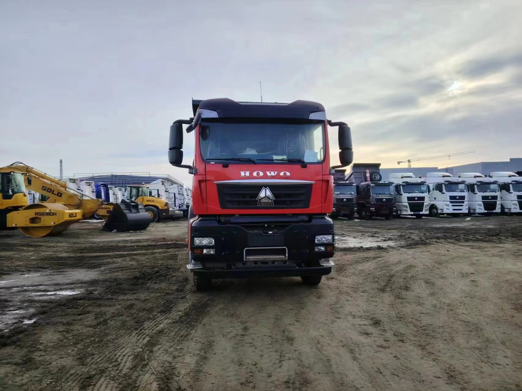 Синотрук Ховоло ТКС 400 ХП 6Кс4 5,6М Кипер Камион (Натионал ВИ)